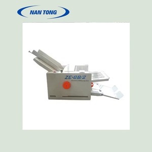 Machine à plier le papier A4 automatique Nantong ZE-84, équipement de post-presse pour livrets multi-plis - Product Image 3