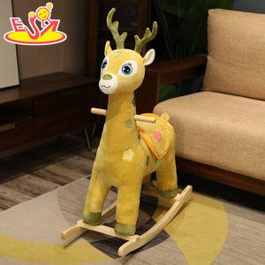 Cheval à <span class=keywords><strong>bascule</strong></span> <span class=keywords><strong>licorne</strong></span> <span class=keywords><strong>rose</strong></span> enchanteur, Rocker en peluche avec base en bois pour enfants W16D179 - Product Image 6