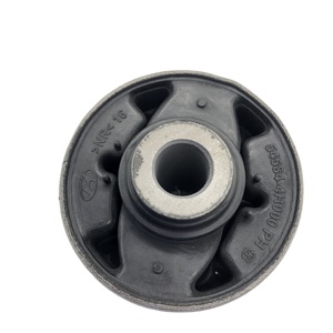 Nouvelle Manchon de suspension inférieure avant en caoutchouc de haute qualité pour bras inférieur avant 54584-4H000 pour H-1 (QUANHUI) - Product Image 5