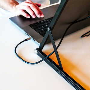 Extensor de Pantalla para Portátil de 16'' y 2.5K, Plegable y Apilable, Monitor Triple (Windows/Mac), USB C, Pantalla Extendida para Viajes, Compatible con Windows y Mac - Product Image 2