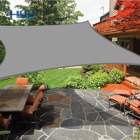 Voile d'ombrage triangulaire grise résistante aux UV en HDPE 3x3m pour terrasse