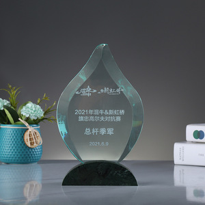 Trofeo in Cristallo a Forma di Foglia con Logo Personalizzato, Premio di Riconoscimento e Onorificenza, Targa in Cristallo - Product Image 2