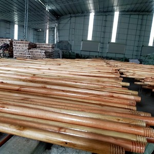 Nhà Máy Cung Cấp Kích Thước Dài Bằng Gỗ Chổi Xử Lý Sàn Làm Sạch Gỗ Stick Varnished Lau Tay Cầm Bằng Gỗ - Product Image 6