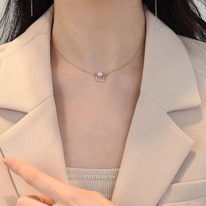 <b>14K</b> <b>Gold</b> Wrapped Natural Round Pearl Necklace for Women Square Simple Collarbone <b>Chain</b> with Temperament Trendy Fashion Accessory - Product Image 1
