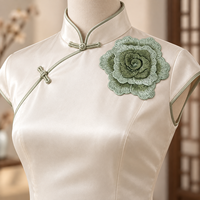 Applique brodée en rose superposée vert sauge 3D, fleur en dentelle soluble dans l'eau à coudre pour robe Cheongsam, sacs et projets DIY