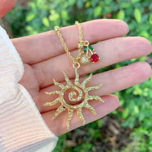 BD-B9341 Collares de Moda con Colgante de Rayos de Sol y Cereza, Joyería de Lujo en Oro, Collar de Moda de Gran Venta para Mujer, Uso Diario - Product Image 6