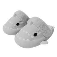 Plate-forme souple Maison Intérieur Dessin Animé Hiver En Peluche Requin Pantoufles Pour Femmes Hommes