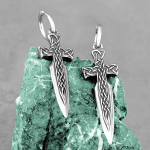 Pendientes Colgantes de Moda Personalizados, Elegantes, Impermeables, de Acero Inoxidable 316L, Estilo Occidental, para Hombre - Product Image 1