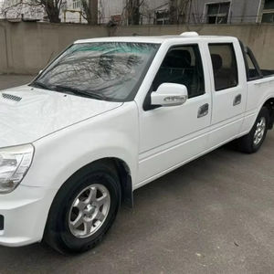 Camionnette Foton Sapu Blanche d'Occasion Quatre Roues Moteur Diesel 2.8L - Product Image 1