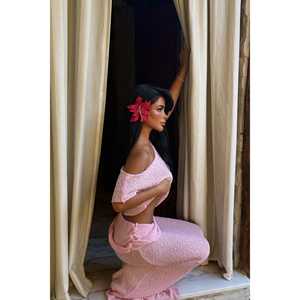 Conjunto de 2 Piezas de Shorts Rosados por Encima de la Rodilla, Atuendos de Verano con Tops Cortos para Ocasiones Casuales - Product Image 3