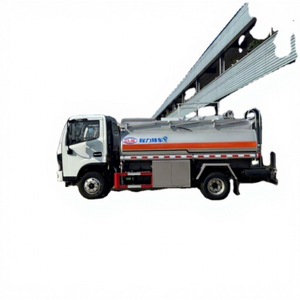 Camión Cisterna Pequeño Dongfeng de 5000L/5M3 para Reabastecimiento de Diésel y Gasolina - Product Image 3