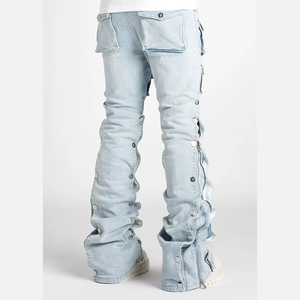 Jeans en denim tissé décontracté à taille mi-haute, délavé clair, coupe droite, avec multiples poches et plis superposés pour hommes, vente en gros - Product Image 6