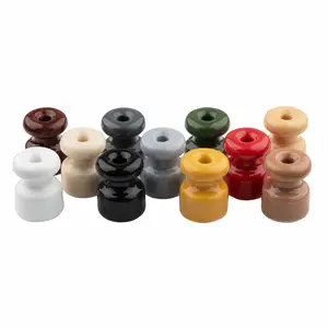 Aislador de porcelana pequeño de clip de cable de cerámica colorido más vendido en 18mm de diámetro