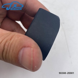 Copertura per Dado del Braccio Tergicristallo Anteriore 98380-2E001 per <span class=keywords><strong>Tucson</strong></span> 2005-2009 - Product Image 3
