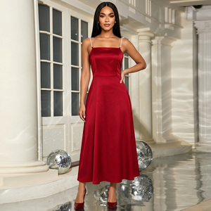 Vestido Midi Elegante Color Vino Satinado 2026 con Tirantes Finos, Corte A, Ajustado, para Fiesta, Color Sólido, con Dobladillo Acampanado - Product Image 4