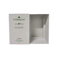 Boîte d'emballage de whisky en carton rigide de luxe de haute qualité avec logo personnalisé, développée par STPP, pour coffrets cadeaux d'alcool