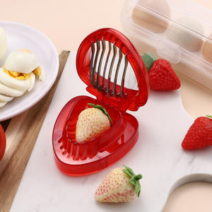 Trancheuse manuelle de fraises et coupe-dattes en acier inoxydable Gadget de cuisine pour la décoration de gâteaux à la crème Coupe-œufs inclus - Product Image 3
