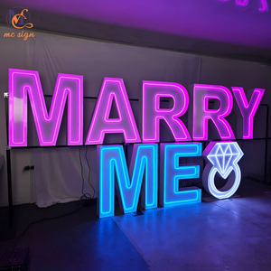 Letras LED Personalizadas con Tema de Corona para Decoración de Bodas, Revelación de Género, Animación Deportiva, Día de Apertura y Fiestas - Product Image 1