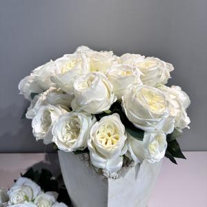 Venta al por mayor 7-Head Artificial Austin <span class=keywords><strong>Rose</strong></span> Flower Real Touch Rosas hechas a mano para la boda Home Party Decor para el <span class=keywords><strong>d</strong></span>ía de la madre - Product Image 2