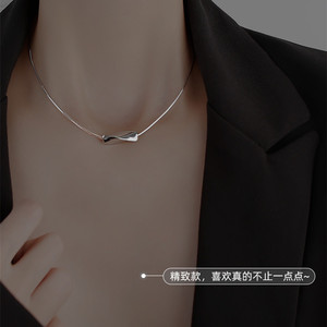 Geometric Pattern Necklace For Women Simple Elegant Clavicle Chain Daily Wear Silver Plated Fashion Jewelry - Product Image 5