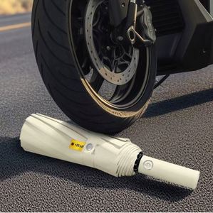 Parapluie de protection solaire en vinyle, entièrement automatique, 24 baleines, grand format, pliable en trois sections, avec design personnalisé pour le soleil, vente en gros - Product Image 4