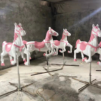 Accessoires de manège en fibre de verre/ Support de cheval de carrousel en résine/ Manège gonflable de Noël