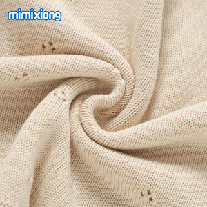 Novedad 2026 Mimixiong OEKO Tex Mantas de algodón tejidas para bebé recién nacido con borde de volantes, diseño hueco y liso - Product Image 4
