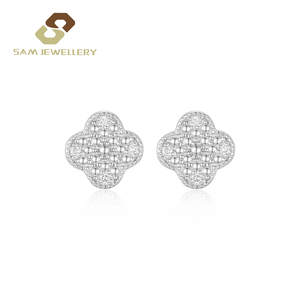 <span class=keywords><strong>Set</strong></span> di Gioielli in Argento <span class=keywords><strong>925</strong></span> Placcato Oro 14K con Quadrifoglio Diamantato, <span class=keywords><strong>Set</strong></span> di 3 Pezzi per Uso Quotidiano e Regalo - Product Image 5
