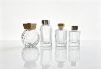 Nuevo Diseño Decorativo y Lujoso, Botella Difusora de Vidrio Transparente de 110ml, 150ml, 200ml, 250ml, Frasco de Perfume en Relieve Vacío