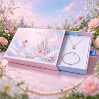 Boîte cadeau rigide personnalisée avec logo pour bijoux, emballage rectangulaire en carton gris avec insert en mousse et ruban de tirage pour ensemble collier et bracelet