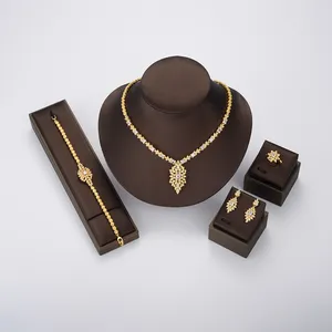 JH مخصص هندسية تصميم مجوهرات البرازيلي النحاس مجوهرات نحاسية 18K الذهب مطلي سوار طقم مجوهرات للنساء