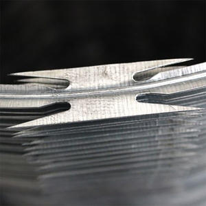 Alambre de púas en espiral de 950 mm, 1 rollo de 15 metros, alambre de púas tipo <span class=keywords><strong>concertina</strong></span>, cinta de alambre de púas - Product Image 6