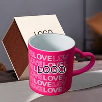Mug en porcelaine 11 oz vierge pour sublimation, tasse en céramique mate fluorescente avec poignée en forme de cœur pour le bricolage (thé/café)