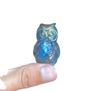 Hotsale natural high quality hand carved small labradorite blue flash animal owls heading carvings for decoration