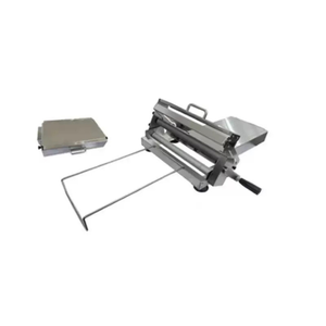 Laminoir à pâte commercial manuel pour boulangerie, machine à pâte pour pizza et tarte - Product Image 3
