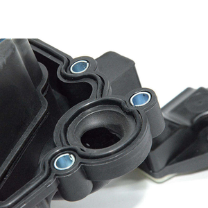 مناسبة لأودي A4A5A6A7A8 Q5Q7 فولكسفاغن طواريج علبة مرفقي المحرك صمام العادم فاصل الزيت 06E103547R 06E103547G - Product Image 4