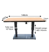 Table de repas d'extérieur à cadre en aluminium réglable en hauteur avec plateau en plastique imitation bois imperméable de 47 pouces