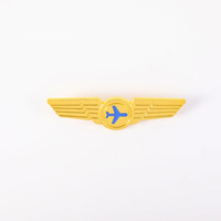 Épingle de service aérien en forme d'aile, vente en gros, épingle en métal dorée pour commandant d'avion avec fermoir, emblème de capitaine d'avion