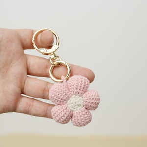 Porte-clés mouton <span class=keywords><strong>en</strong></span> crochet amigurumi, <span class=keywords><strong>mini</strong></span>-poupée <span class=keywords><strong>en</strong></span> peluche, animaux <span class=keywords><strong>en</strong></span> crochet faits main, cadeau, breloque de sac, porte-clés fleur - Product Image 6