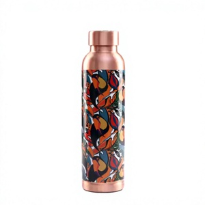 Botella de Agua de Cobre Puro con Diseño de Tucán Tropical, Diseño Exótico, Hecha a Mano, Estilo Rústico - Product Image 1