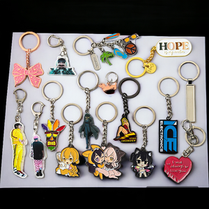 China Manufacturers Metal Keychain Soft Hard Enamel Personalized Cartoon Key Ring