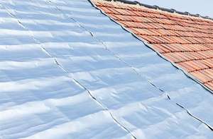 Offres Spéciales 1mm à 1.5mm d'épaisseur Ruban de membrane d'étanchéité bitumineux auto-adhésif pour toit de couleur - Product Image 3