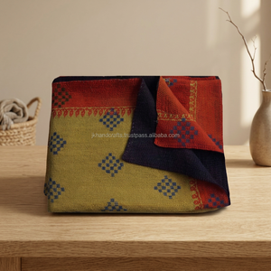 Wholesale Hand Embroidered Kantha <b>Quilt</b> Vintage Kantha <b>Throw</b> - Product Image 3