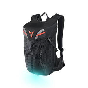 <span class=keywords><strong>Mochila</strong></span> para Casco <span class=keywords><strong>MOTOCENTRIC</strong></span> de Gran Capacidad con Luz Estroboscópica, Bolsa Deportiva para Motocicletas, Alforjas con Luz de Advertencia - Product Image 3