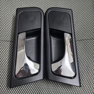 Manija Interior de Puerta Chevrolet, Plástico Negro Plateado, Izquierda/Derecha, para Optra/Forenza 03-08 - Product Image 1
