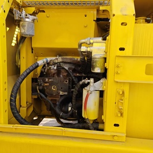 Excavadora de Construcción Pequeña, Duradera y de Bajo Consumo, la Más Vendida - Excavadora Hidráulica Usada Komatsu PC130 de 13 Toneladas - Product Image 4