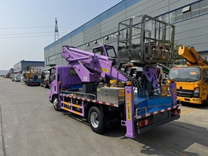 Camion diesel ISUZU 32M 4x2 pour opérations en haute altitude, plateforme de travail aérien télescopique, nouvelle transmission manuelle, nacelle incluse - Product Image 5