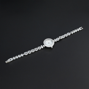Montre bracelet de luxe pour femme avec diamants, boîtier rond en laiton, mouvement à quartz analogique, cadran de 30 mm, style élégant - Product Image 3