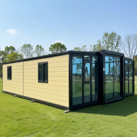 Maison conteneur modulaire préfabriquée extensible de 20 pieds en panneaux sandwich durables pour projets hôteliers et résidentiels Ray-Zen