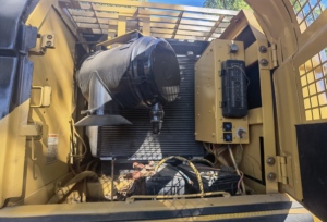 Excavadora Caterpillar 325C Original con Motor Cummins de 136KW de Potencia, Estructura Duradera, Bajo Consumo de Combustible, Bomba de Caja de Cambios de Alto Rendimiento - Product Image 6